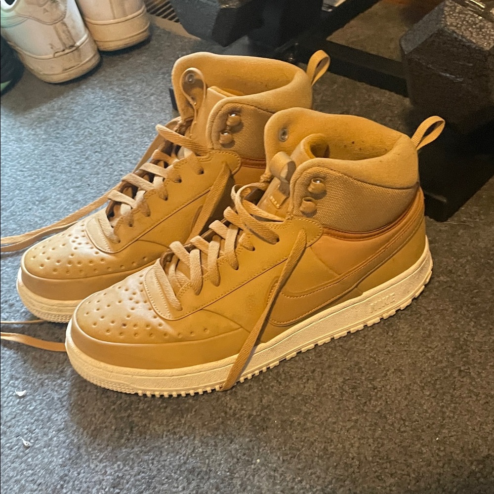 Nike Beige High-Top Sneakers